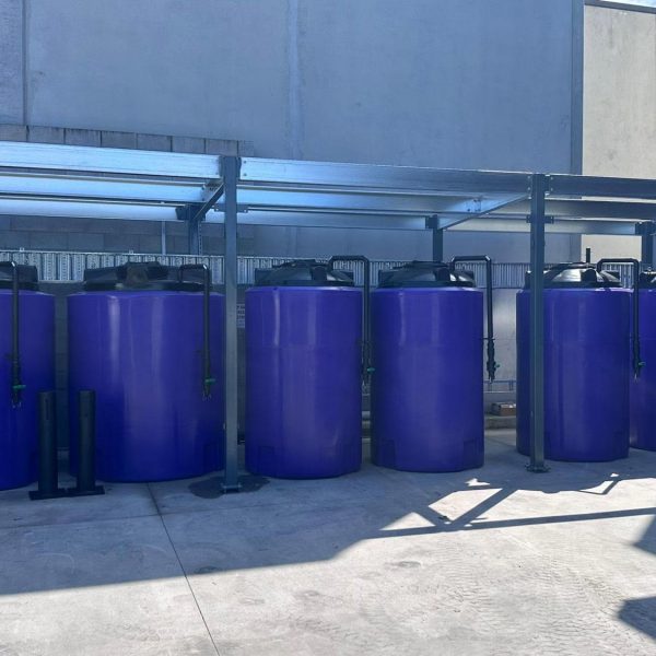 Smart-Bund-Chemical-and-Diesel-Storage-Tanks-Installed-On-Site-in-Australia